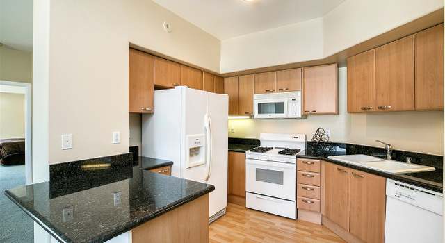 Photo of 1180 Civic Center Dr Unit B36, Oceanside, CA 92054