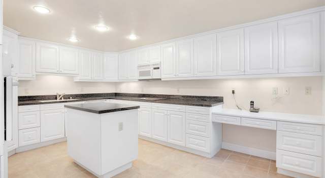Photo of 7635 Eads Ave #201, La Jolla, CA 92037