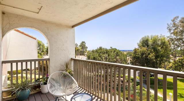 Photo of 902 Caminito Madrigal Unit F, Carlsbad, CA 92011