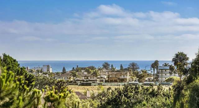 Photo of 902 Caminito Madrigal Unit F, Carlsbad, CA 92011