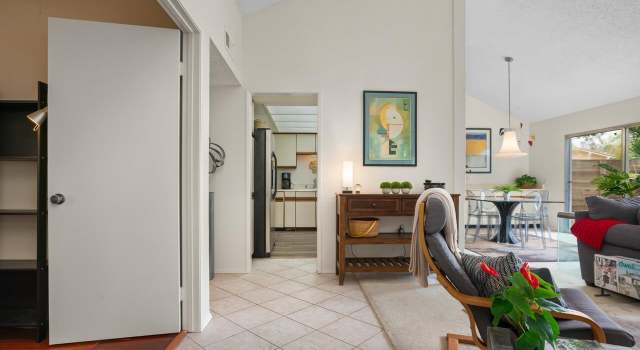 Photo of 2561 Luciernaga St, Carlsbad, CA 92009