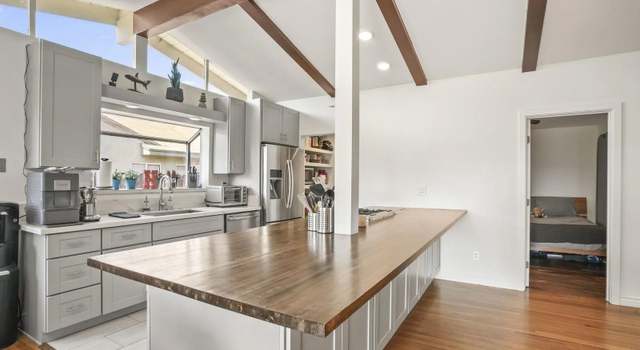 Photo of 6702 Estrella Ave, San Diego, CA 92120