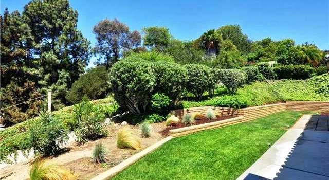 Photo of 5330 Calle Vista St, San Diego, CA 92109