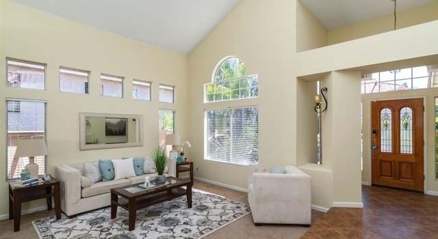 Photo of 1674 Pinnacle Way, Vista, CA 92081