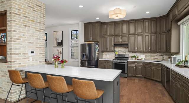 Photo of 2435 G St, San Diego, CA 92102