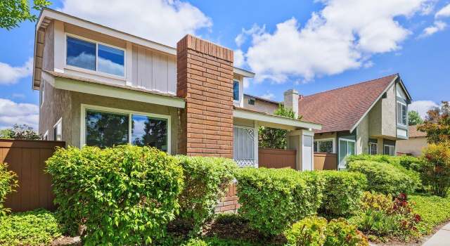 Photo of 10707 Esmeraldas Dr, San Diego, CA 92124