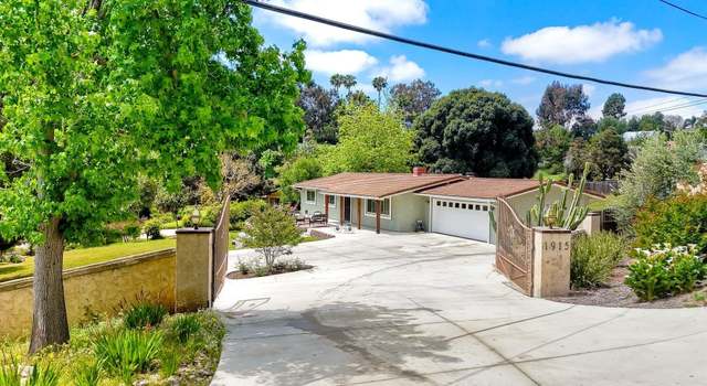 Photo of 1915 Rockhoff Rd, Escondido, CA 92026