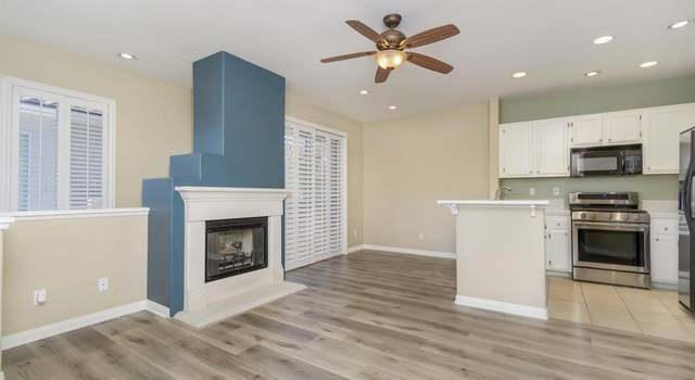 Photo of 10970 Ivy Hl #2, San Diego, CA 92131