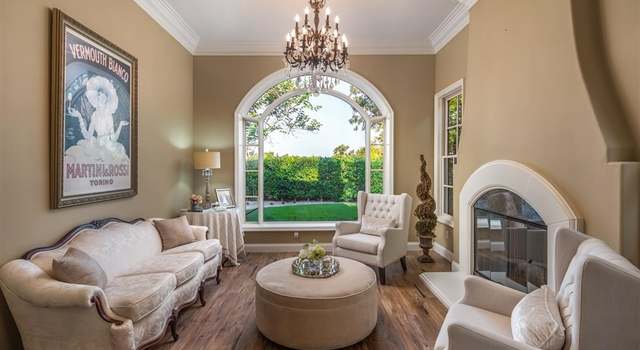 Photo of 5233 Seagrove Pl, San Diego, CA 92130