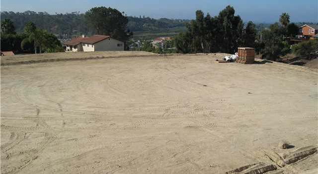 Photo of 2230 Ivy Rd, Oceanside, CA 92054