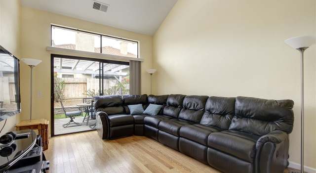 Photo of 3683 Caminito Cielo Del Mar, San Diego, CA 92130
