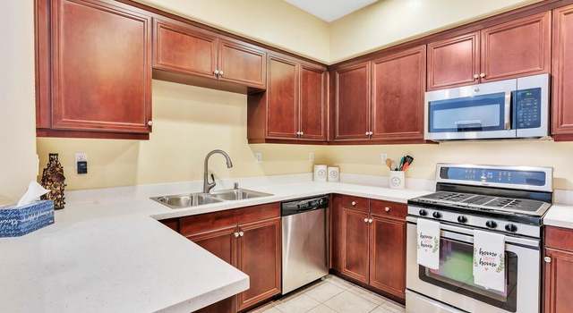 Photo of 4074 Sandton Ln, San Diego, CA 92105