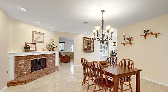 Photo of 1110 Chinquapin Ave, Carlsbad, CA 92008