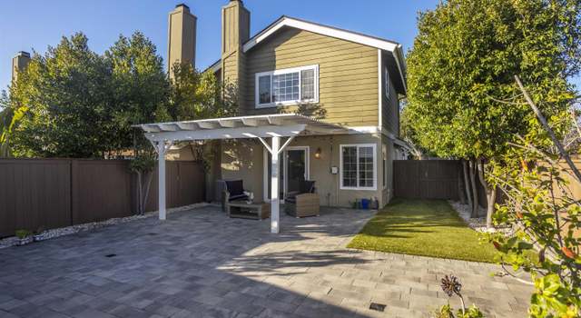 Photo of 2979 Ridgefield Ave, Carlsbad, CA 92010
