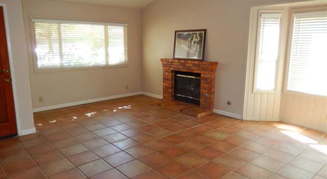 Photo of 334 Cheyenne Ln, Escondido, CA 92026
