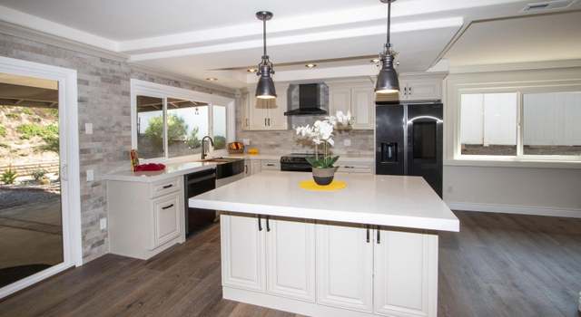 Photo of 16171 Selva Dr, Sandiego-san Diego, CA 92128