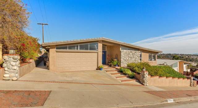 Photo of 4993 Pacifica Dr, San Diego, CA 92109