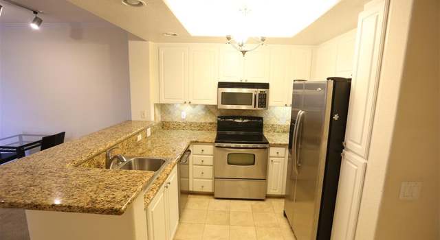 Photo of 9293 Regents Rd Unit C305, La Jolla, CA 92037
