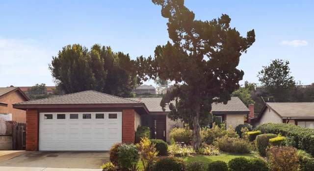 Photo of 7963 Flanders Dr, San Diego, CA 92126