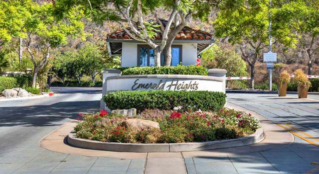 Photo of 2496 Starlight Gln, Escondido, CA 92026