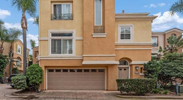 Property at 12674 Carmel Country Rd #34, San Diego, CA 92130, 3 beds, 2.5 baths