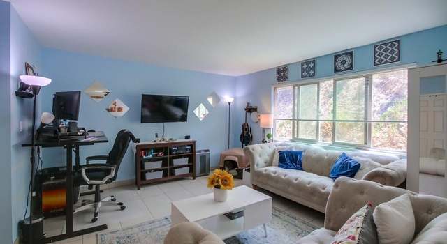 Photo of 6851 Alvarado Rd #10, San Diego, CA 92120