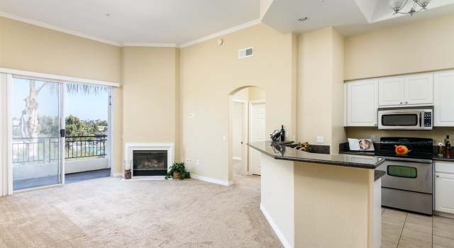 Photo of 4155 Executive Dr Unit E409, La Jolla, CA 92037