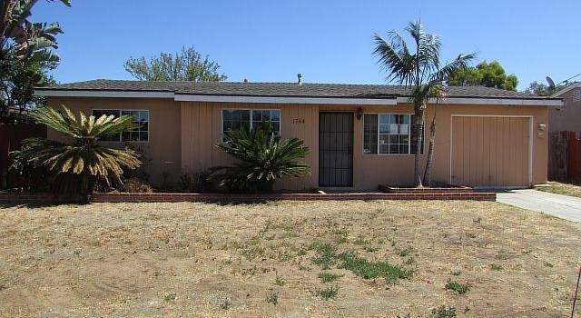 Photo of 1764 Walton St, Oceanside, CA 92058