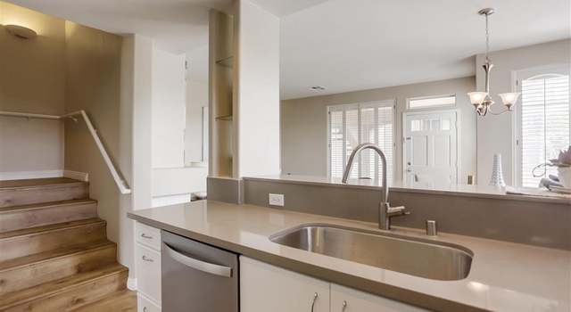 Photo of 12642 Carmel Country Rd #141, San Diego, CA 92130