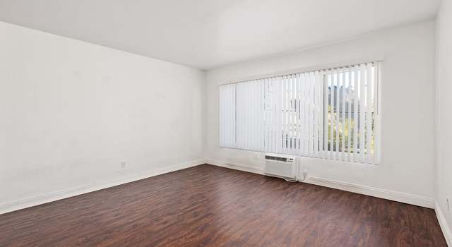 Photo of 4860 Rolando Ct #13, San Diego, CA 92115