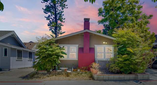 Photo of 2575 Russ Blvd, San Diego, CA 92102