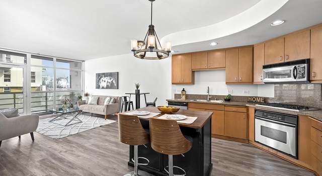 Photo of 550 15th St #404, San Diego, CA 92101