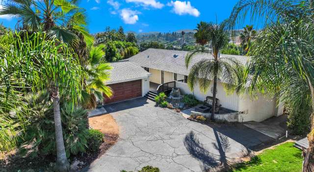 Photo of 1451 Pine Vista Rd, Escondido, CA 92027
