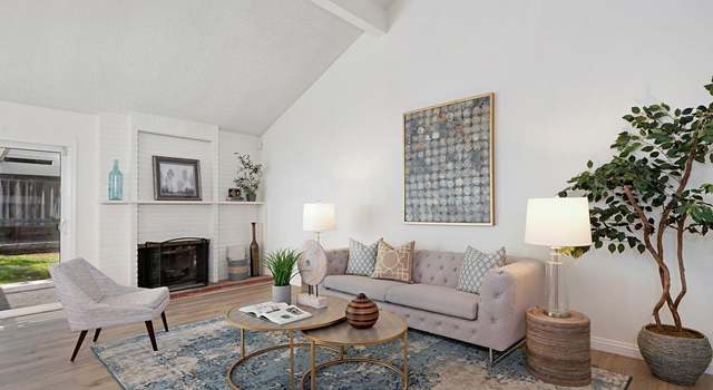 Photo of 10811 Ironwood Rd, San Diego, CA 92131