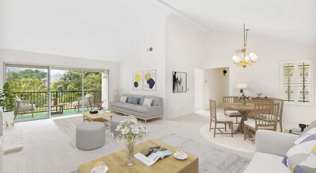 Photo of 17485 Plaza Del Curtidor #191, San Diego, CA 92128