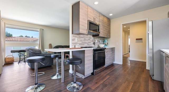 Photo of 2304 Altisma Way #207, Carlsdad, CA 92009