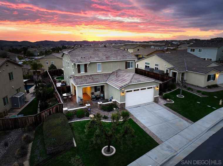 Photo of 13173 Surlyn Way Beaumont, CA 92223