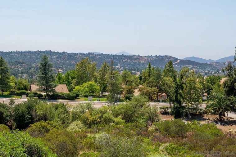 Photo of 2617 Lobelia Rd Alpine, CA 91901