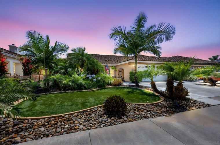 Photo of 3925 Estancia Dr Oceanside, CA 92058