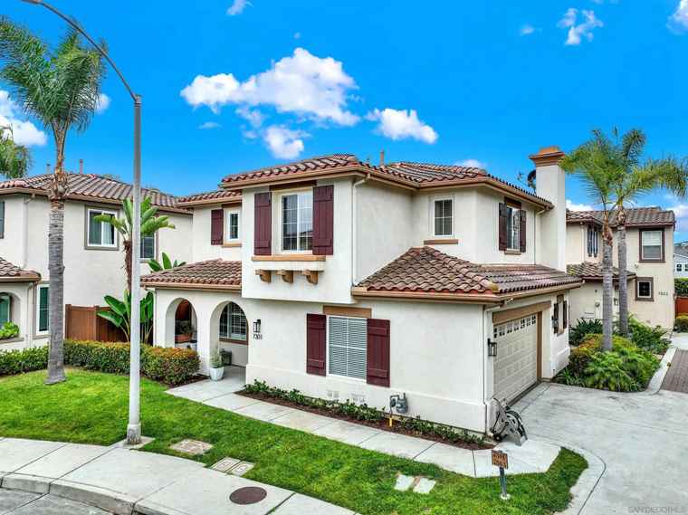 Photo of 7301 Seafarer Pl Carlsbad, CA 92011