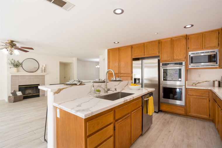 Photo of 2168 Pointe Pkwy Spring Valley, CA 91978