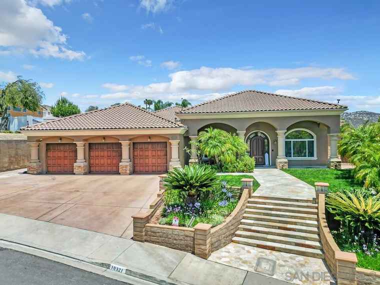 Photo of 10321 Hitching Post Way Santee, CA 92071
