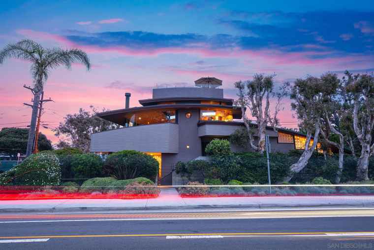 Photo of 203 23rd St Del Mar, CA 92014
