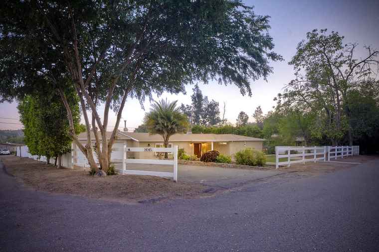 Photo of 14145 MELODIE Ln Poway, CA 92064