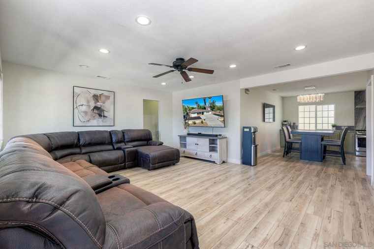 Photo of 8734 Atlas View Dr Santee, CA 92071