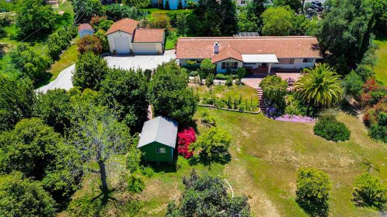 Photo of 1345 Green Canyon Rd Fallbrook, CA 92028