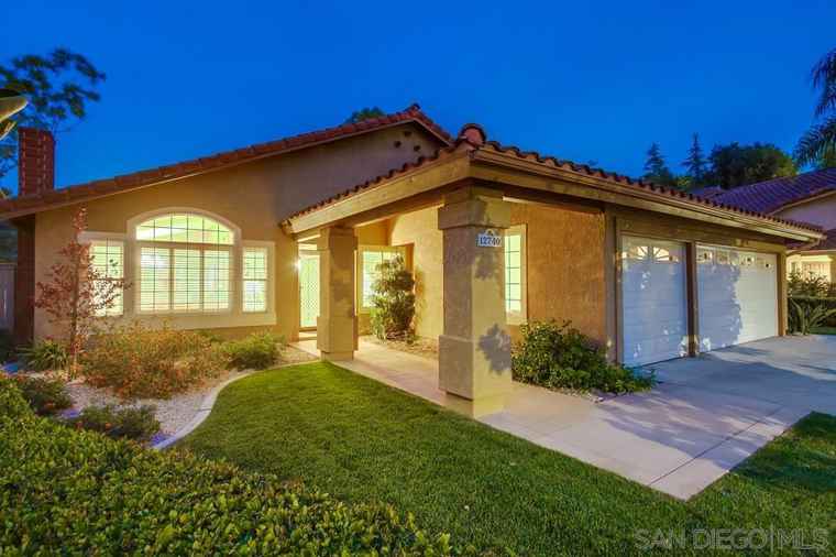 Photo of 12740 Peartree Ter Poway, CA 92064