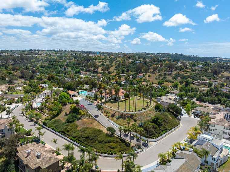 Photo of 3928 La Cresta Way Bonita, CA 91902