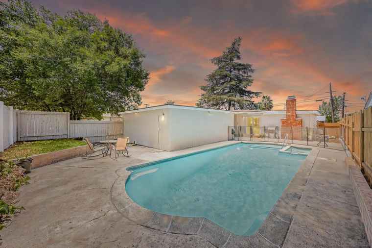 Photo of 797 Laguna Ave El Cajon, CA 92020