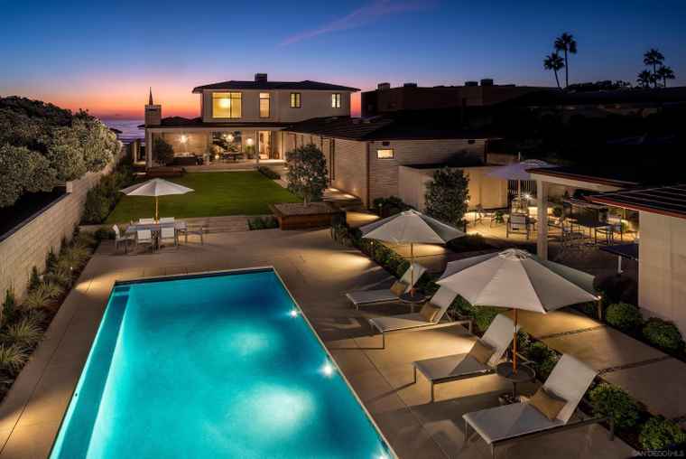 Photo of 2920 Camino Del Mar Del Mar, CA 92014